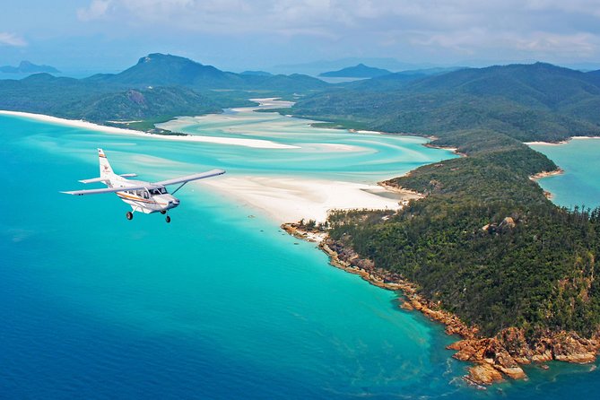 1-Hour Great Barrier Reef and Island Whitsundays Scenic Flight - Flight Experience and Details