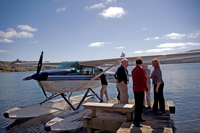 15-Minute Crater Lakes Flight by Floatplane From Rotorua - Key Inclusions and Amenities