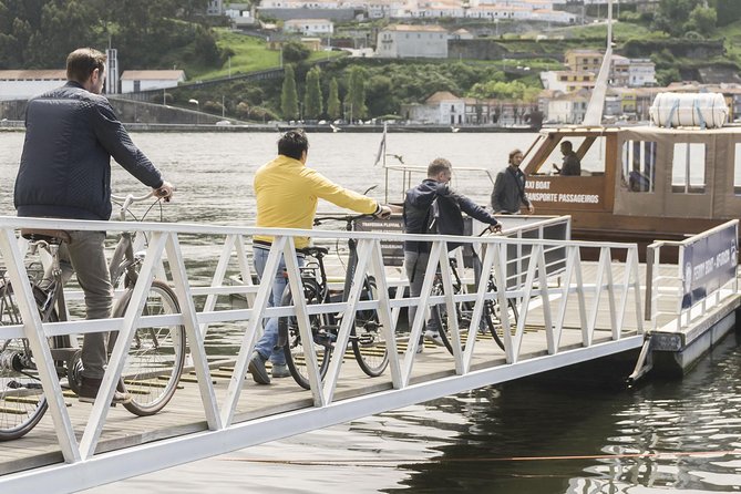 3-Hour Electric Porto Bike Tour - Meeting Point Details