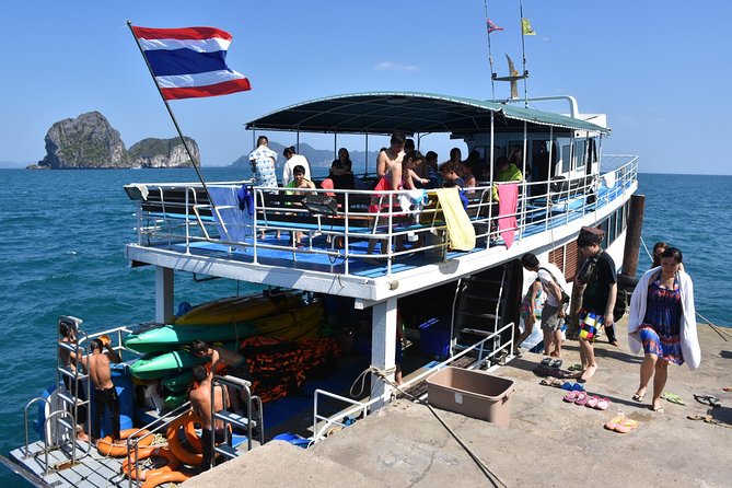 4 Island Tour to Emerald Cave at Koh Mook by Big Boat From Koh Lanta - Meals and Beverages