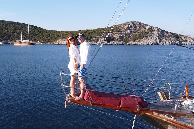 6 Hours Private Charter Boat Tour With Lunch in Bodrum - Itinerary and Destinations