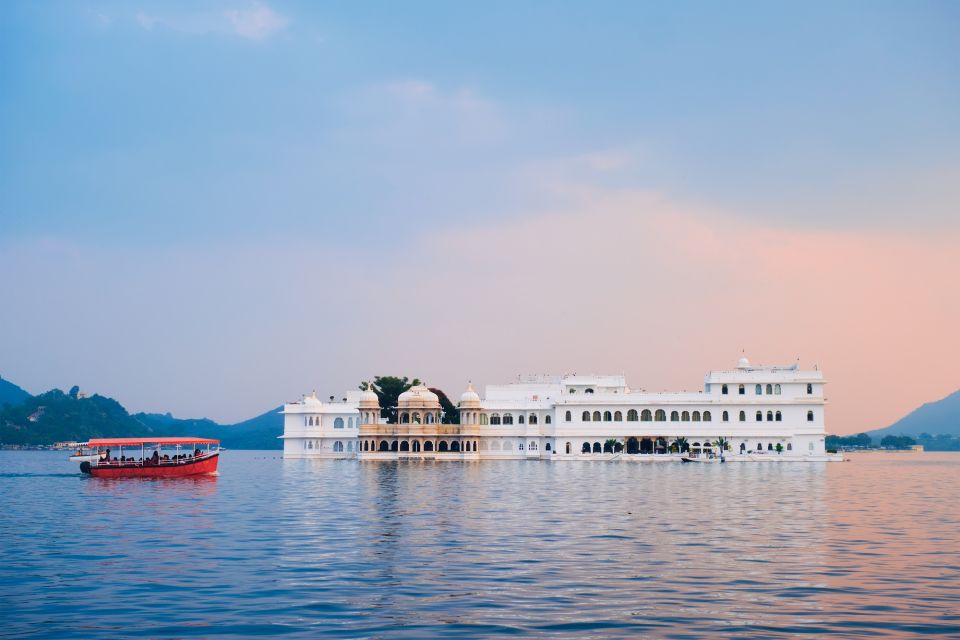 7 - Days Tour of Udaipur, Chittaurgarh, Pushkar and Jaipur - Itinerary Highlights