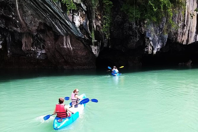 A Full Day Exploring Kayaking 3 Islands (Talabeng Sea Cave) - Kayaking Experience