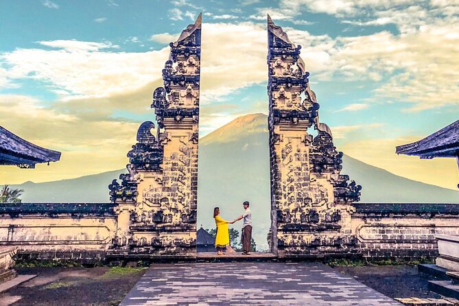 Bali Instagram Tour: Gate of Heaven, Swing and Waterfall Day Tour - Inclusions and Amenities