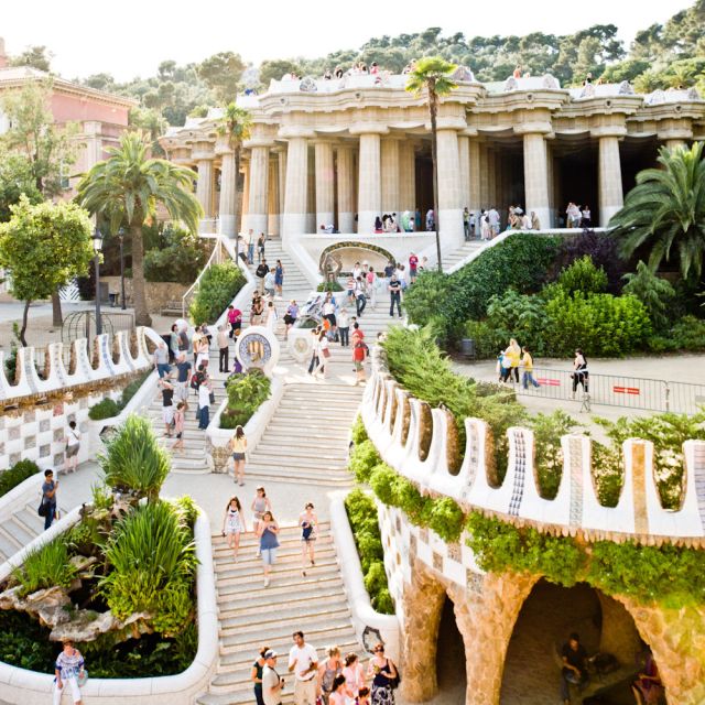 Barcelona: Private Sagrada Familia and Park Guell Tour - Experience Highlights