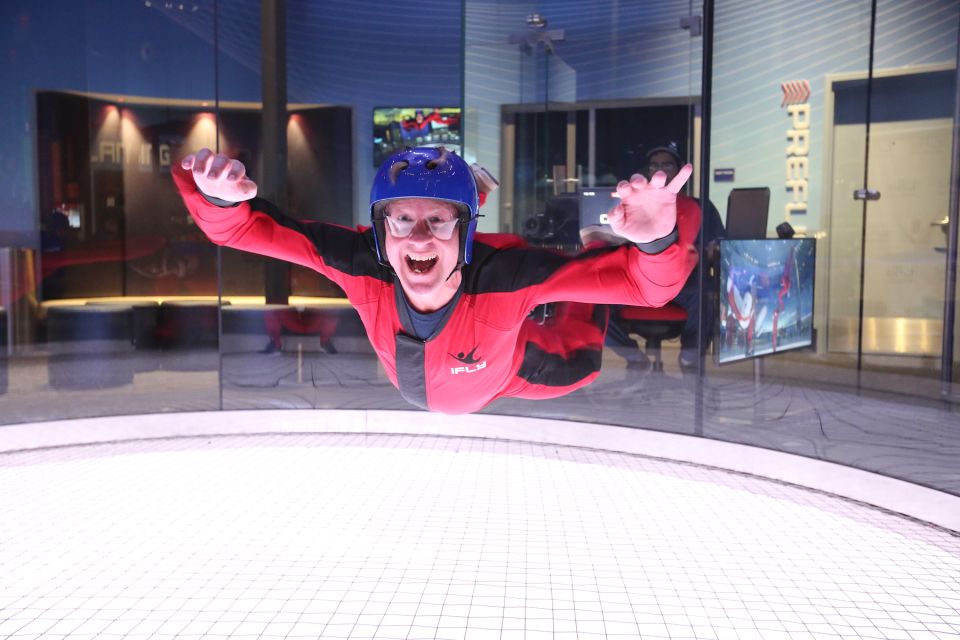 Basingstoke: Indoor Skydiving Experience With 2 Flights - Activity Features