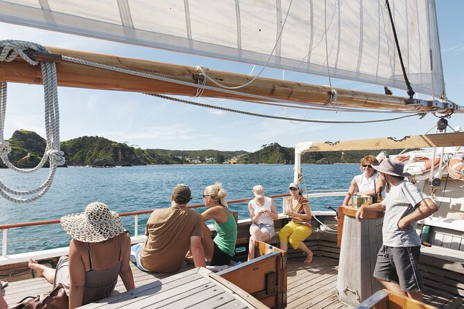 Bay of Islands Tall Ship Sailing on R. Tucker Thompson Including BBQ Lunch - Sailing Itinerary and Schedule