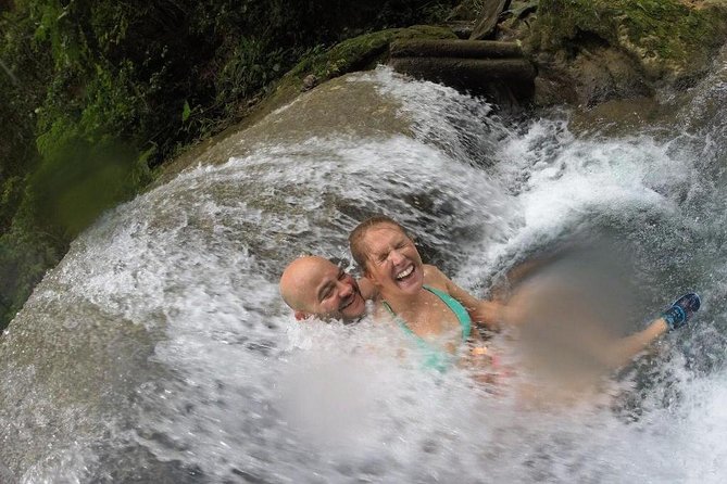 Blue Hole Tour From Ocho Rios - Included Amenities