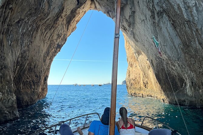 Boat Tour of Capri - Tour Inclusions and Amenities