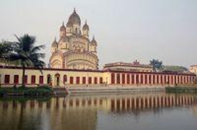 Build Your Own: Custom Private Tour of Kolkata With Transfers - Meeting and Pickup Details