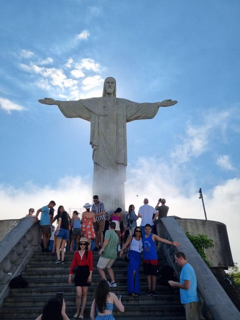 Cariocando in Corcovado:Christ Redeemer by Train Breakfast - Highlights of the Itinerary