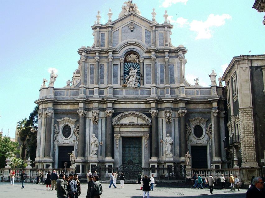 Catania: Guided Street Food Tour With Tastings - Itinerary Highlights