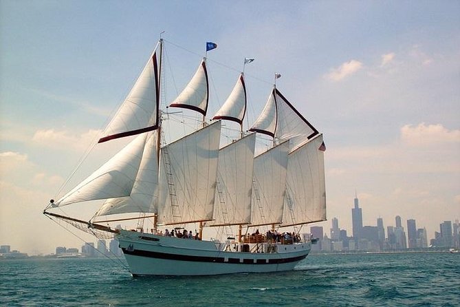 Chicago Educational Tour and Sail Aboard a Tall Ship - Meeting Point and Schedule