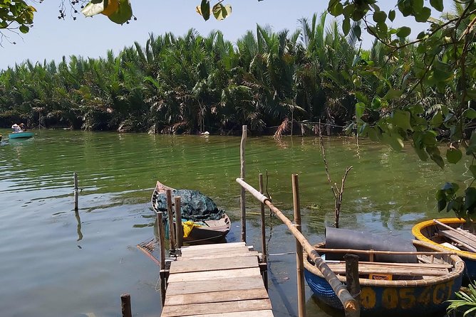 Coconut Basket Boat Tour - Accessibility Features