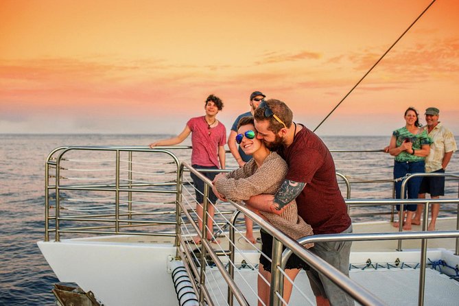 Deluxe Na Pali Sunset Snorkel Tour on the Lucky Lady - Health and Safety Guidelines