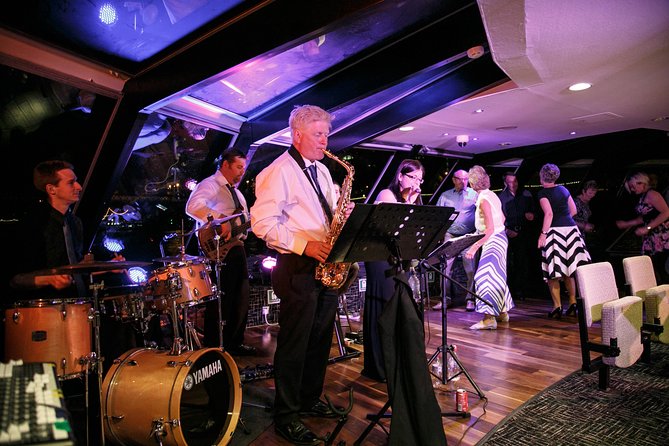 Dinner and Jazz Cruise on the River Thames - Included Amenities