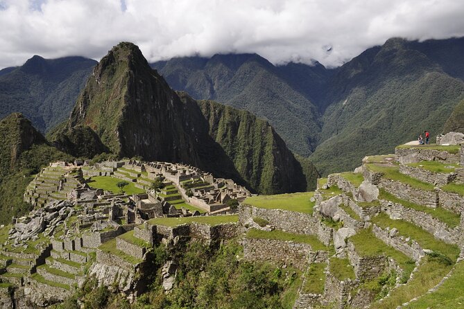 Experience Machu Picchu Sustainably on a Private Tour From Cusco - Sustainable Travel Practices