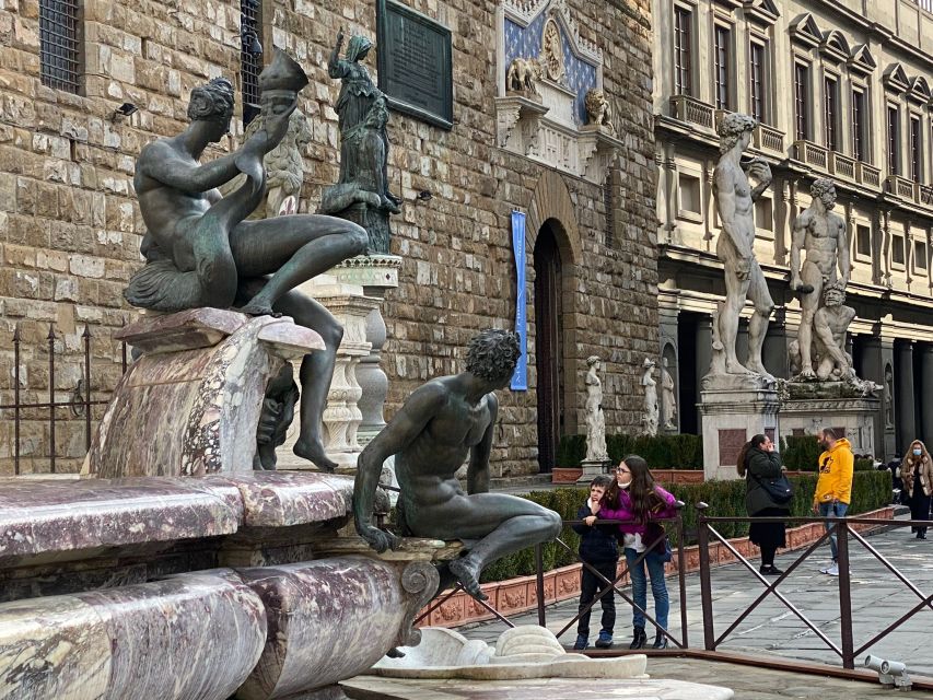 Florence: Piazza Della Signoria Childrens Walking Tour - Pricing and Booking Information