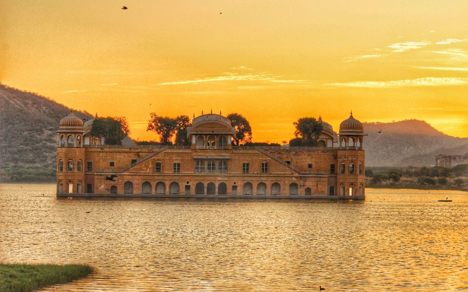 From Delhi: 3-Day Golden Triangle Tour - Day 1 Itinerary