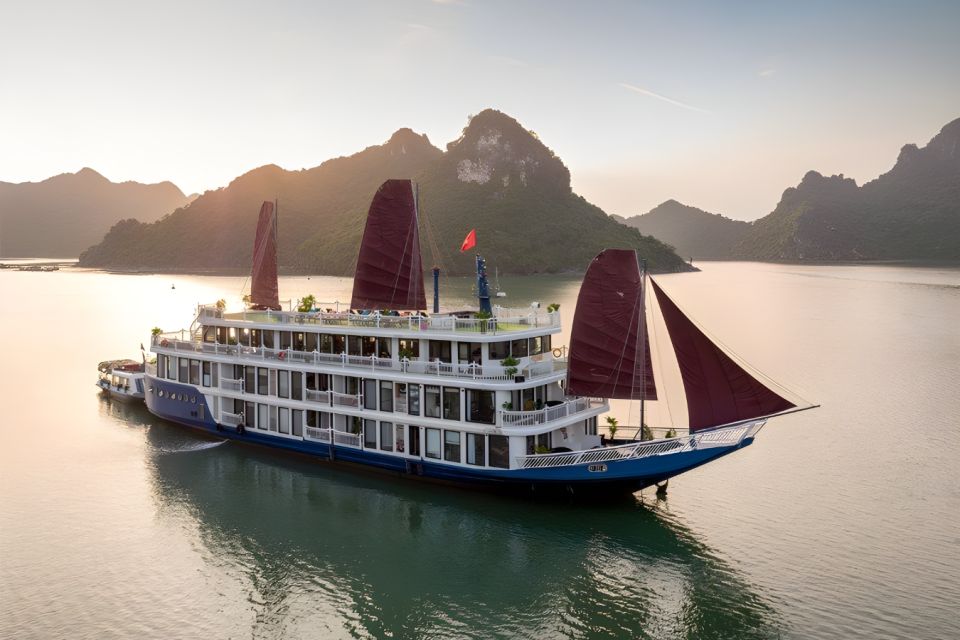 From Hanoi: Overnight Halong Bay Luxury Cruise With Meals - Unique Cruise Experience