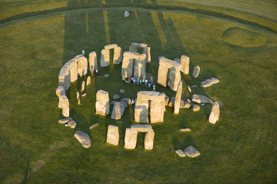 From London: Stonehenge Inner Circle and Windsor Day Trip - Itinerary Highlights