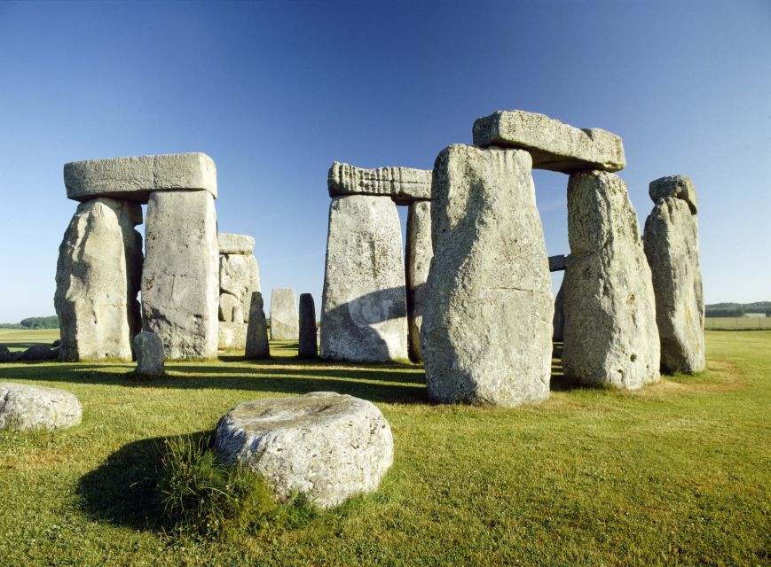 From London: Stonehenge, Windsor and Salisbury Guided Tour - Itinerary and Highlights