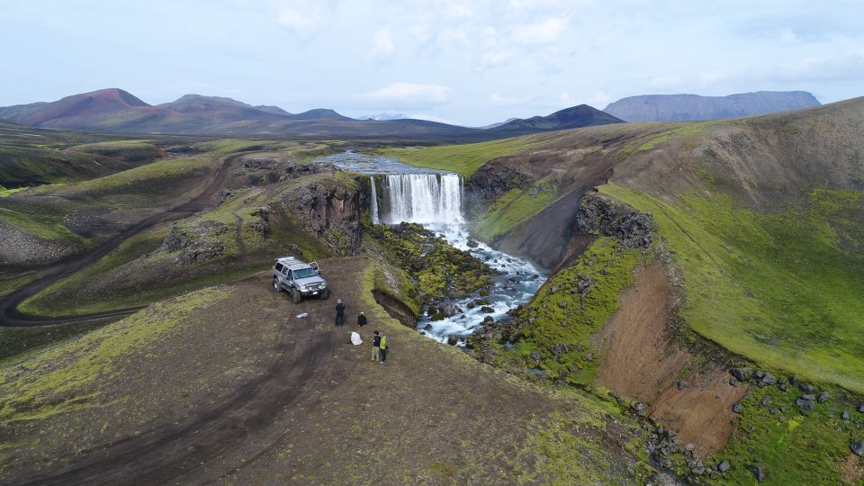 From Reykjavik: Private Landmannalaugar & Hekla Jeep Tour - Itinerary Highlights