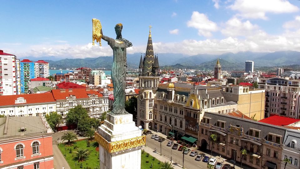 From Trabzon: Group Walking Tour Through Batumi in Georgia - Itinerary Highlights