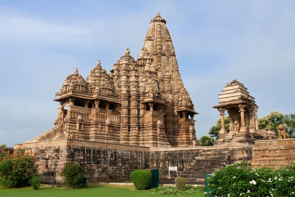 Full Day 8-hours Heritage Tour to Khajuraho Temples - Highlights of the Experience