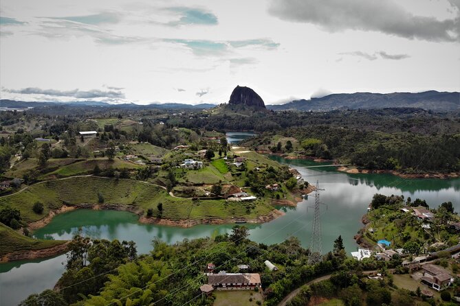 Full Day Private Tour to Guatapé and El Peñol - Pricing and Cancellation Policy