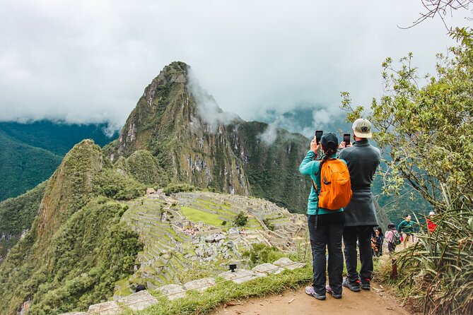 Full Day Private Tour to Machu Picchu From Cusco (Choose Train Options) - Inclusions and Amenities