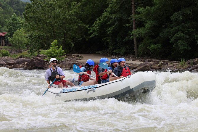 Full River Rafting Adventure on the Ocoee River / Catered Lunch - Inclusions and Amenities