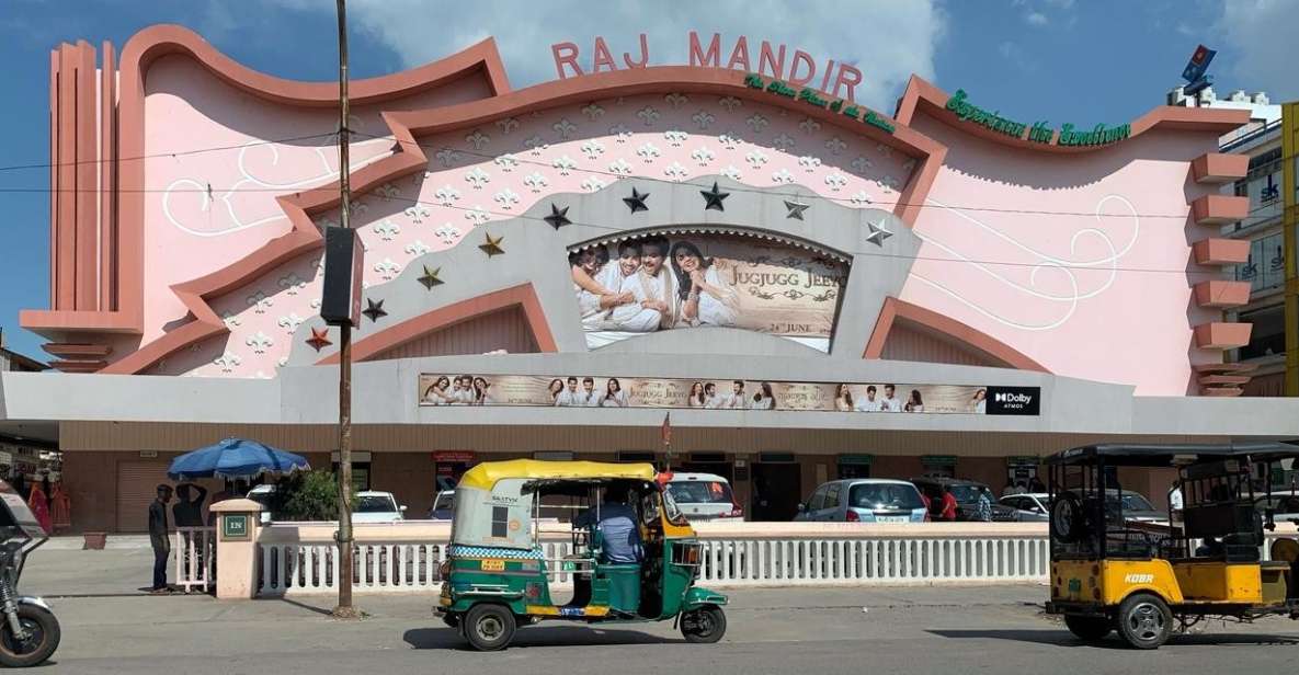 Guided Movie Theatre Tour : RAJMANDIR CINEMA (Pride Of Asia) - Architectural Significance