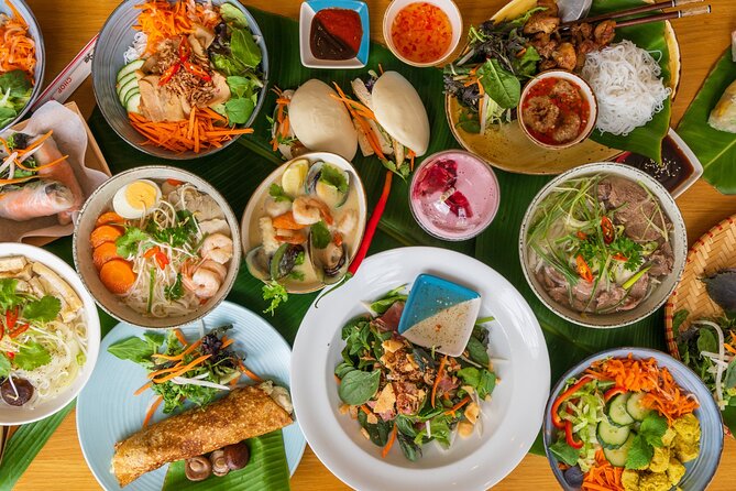 Hanoi Street Eats Evening Small Group Tour - Itinerary Highlights