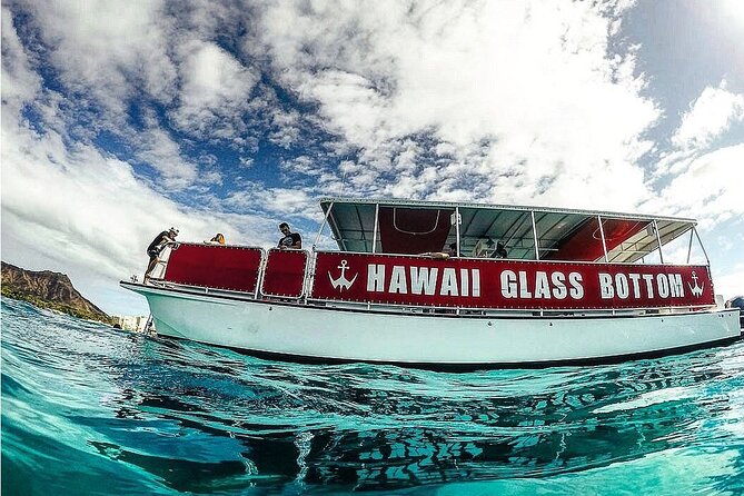 Hawaii | Waikiki Beach Sightseeing Cruise - Glass Bottom Boat - Inclusions of the Tour