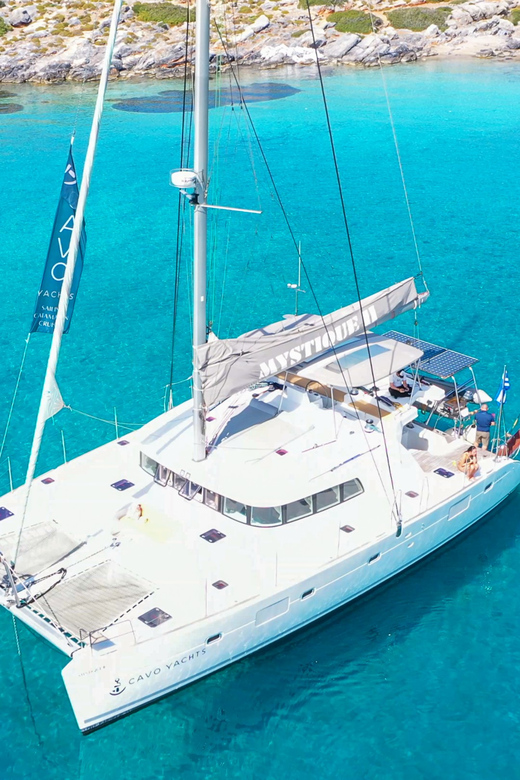 Heraklion: Dia Island Catamaran Cruise With Drinks and Lunch - Meeting Point and Parking