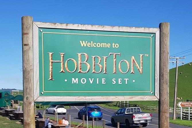 Hobbiton Movie Set Luxury Private Tour From Auckland - Tour Inclusions and Amenities