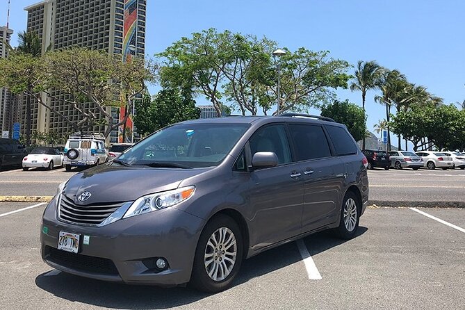 Honolulu Airport & Waikiki Hotels Private Transfer by Minivan (Up to 5 People) - Included Amenities