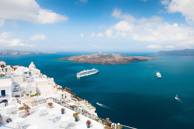 Island Bus Tour: The Majestic Spots Of Santorini - Transportation and Comfort