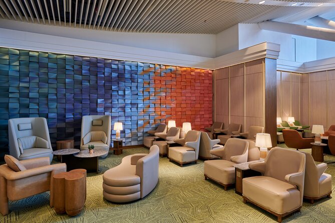 Kuala Lumpur International Airport Plaza Premium Lounge - Facilities and Services