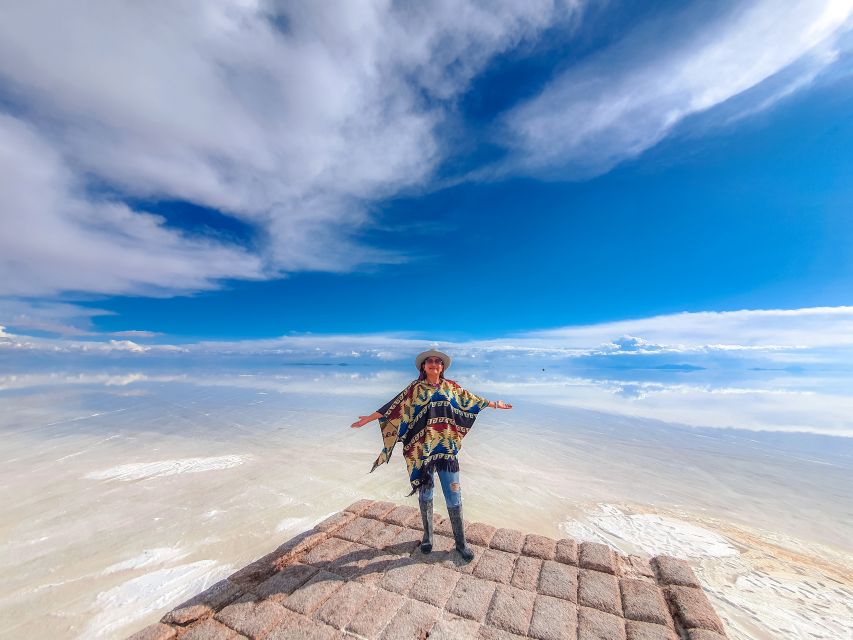 La Paz: Uyuni Salt Flats & San Pedro De Atacama 3-Day Tour - Detailed Itinerary