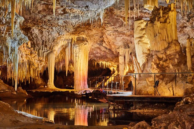 Lake Cave Fully Guided Tour - Accessibility Considerations