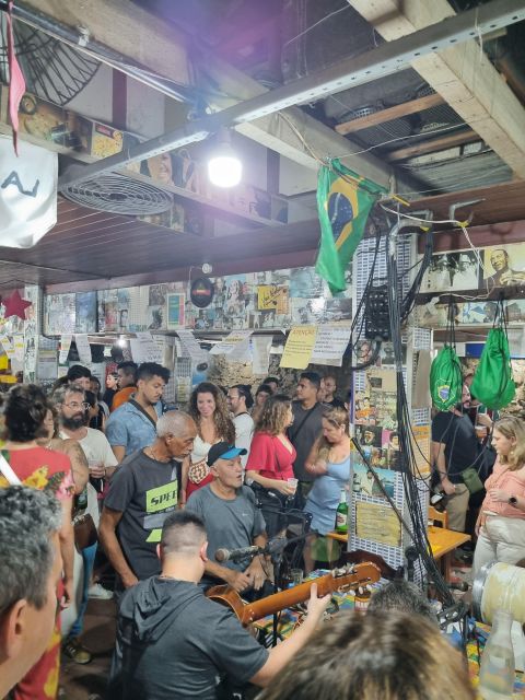 Lapa - Night Life of Rio De Janeiro - Popular Bars and Samba Houses