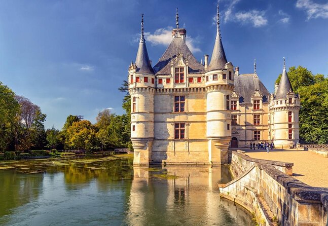 Loire Valley Half Day : Villandry and Azay-Le-Rideau From Tours - Castles Overview