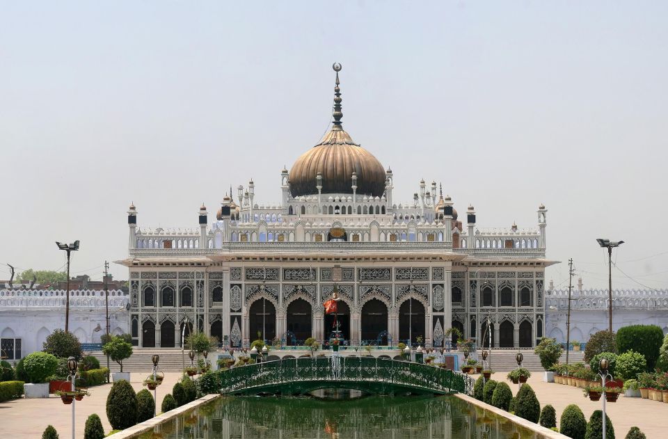 Lucknow Full Day City Tour - Itinerary Highlights