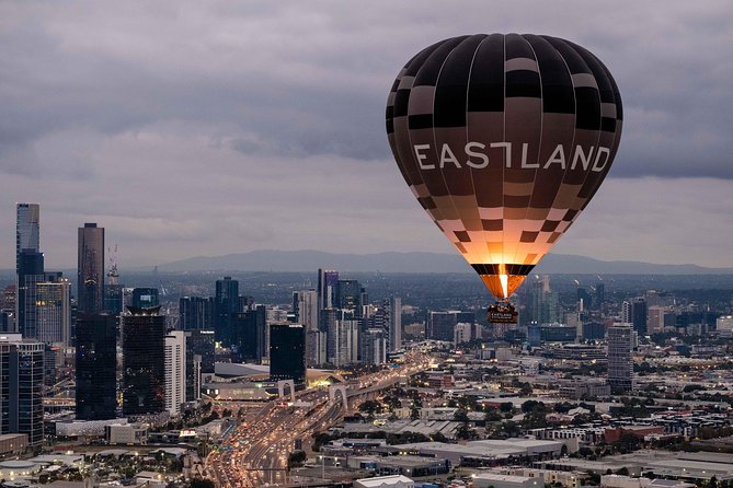 Melbourne Sunrise Balloon Flight & Champagne Breakfast - Transportation Details