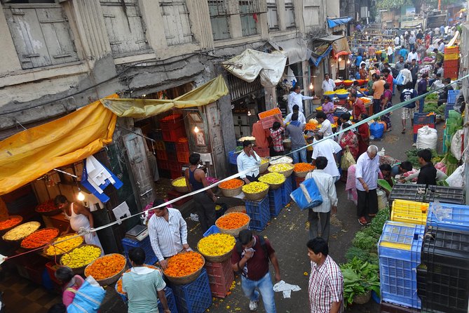 Mumbai by Dawn - Guided Tour to Early Morning Life of Mumbai - Experience Highlights