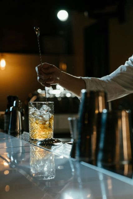 Nightlife Pub Crawl in Cartagena - Detailed Itinerary
