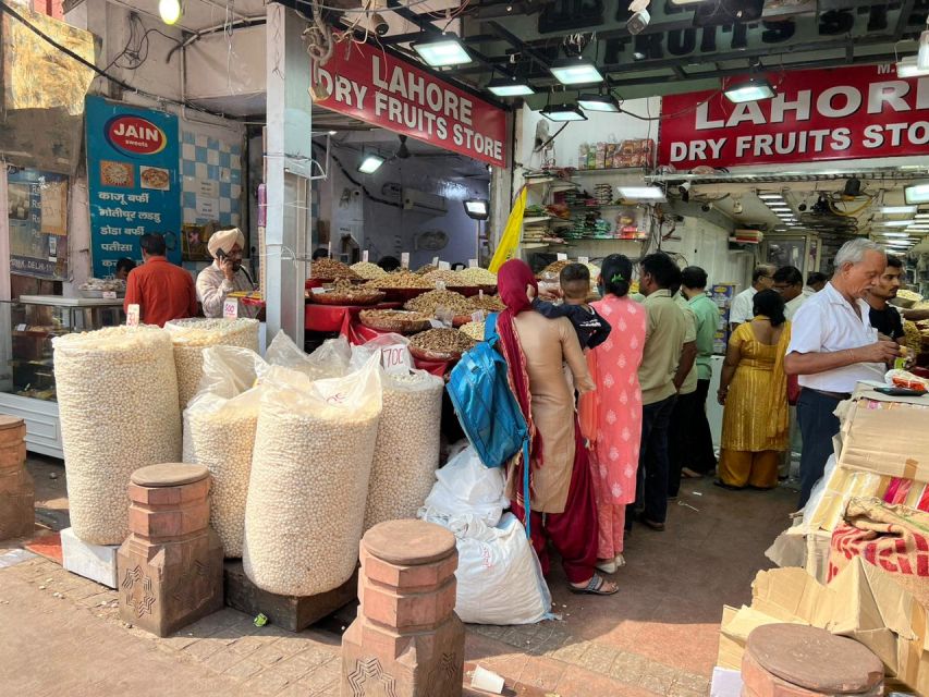 Old Delhi: Private Tour of Chandni Chowk, Tuk Tuk & Food - Inclusions of the Tour