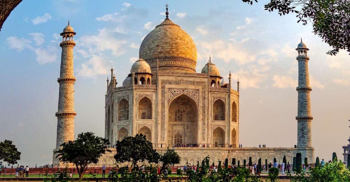 Overnight Agra Tour From Hyderabad With Return Flight - Detailed Itinerary